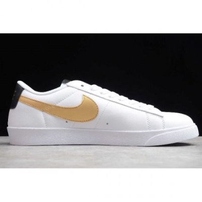 Nike Blazer Low Qs Hh Beyaz / Metal Altın / Siyah Kaykay Ayakkabı Türkiye - NAB8K63H